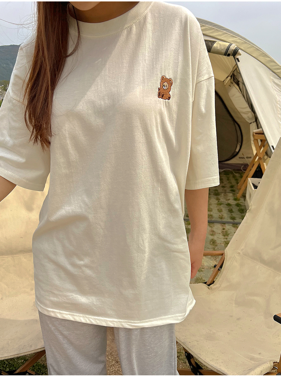 RIRINCO クマ刺繍ボックスフィットTシャツ
