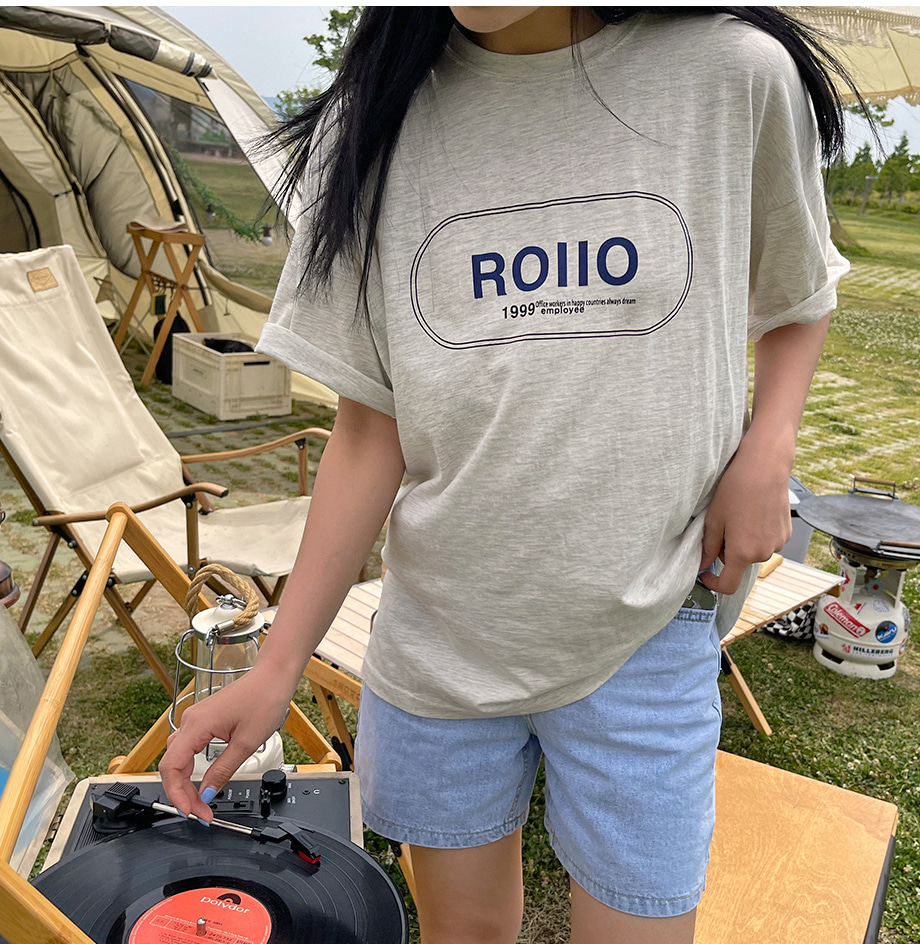 RIRINCO ROIIO英字ロゴTシャツ