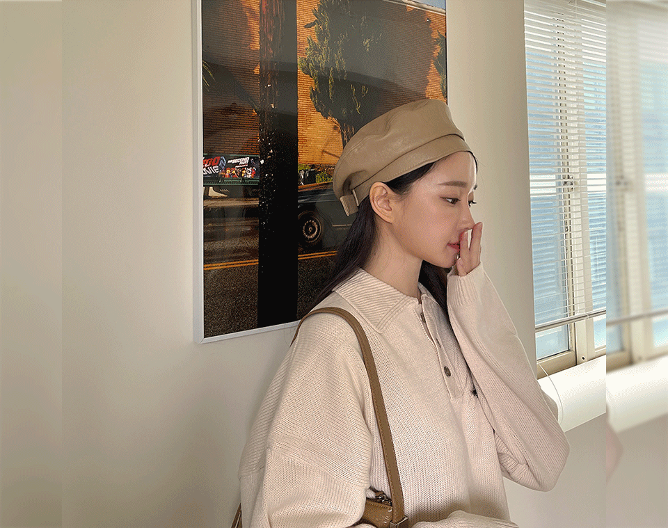 韓国 ベルト付きフェイクレザーベレー帽