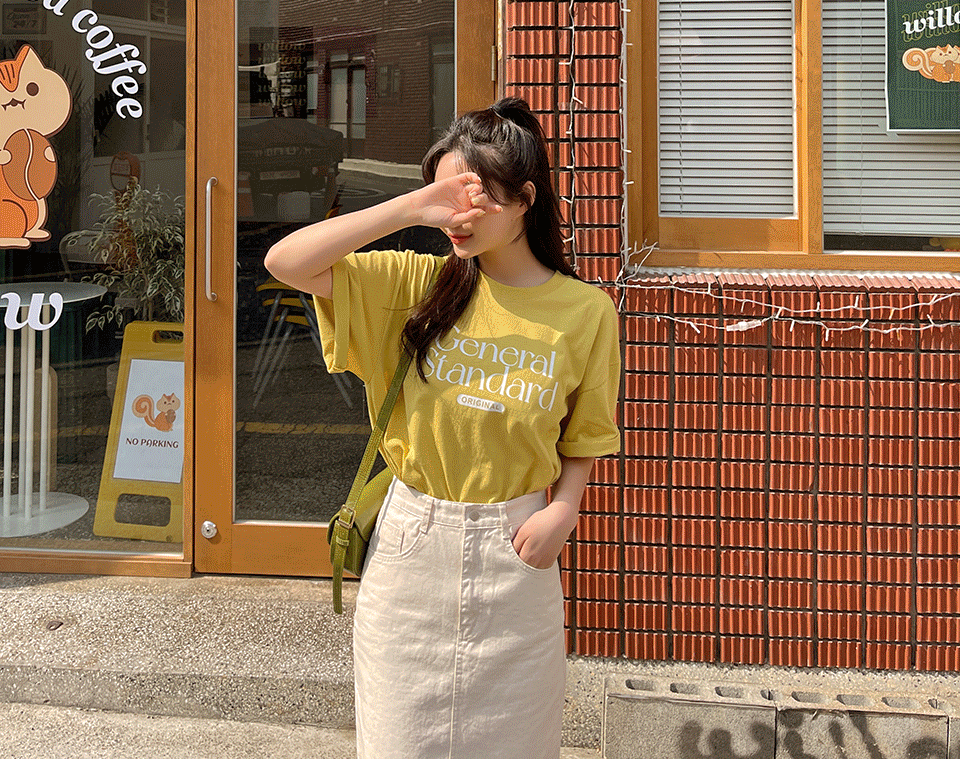 韓国 General StandardロゴTシャツ