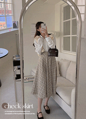 韓国 ブラウンチェックフレアスカート
